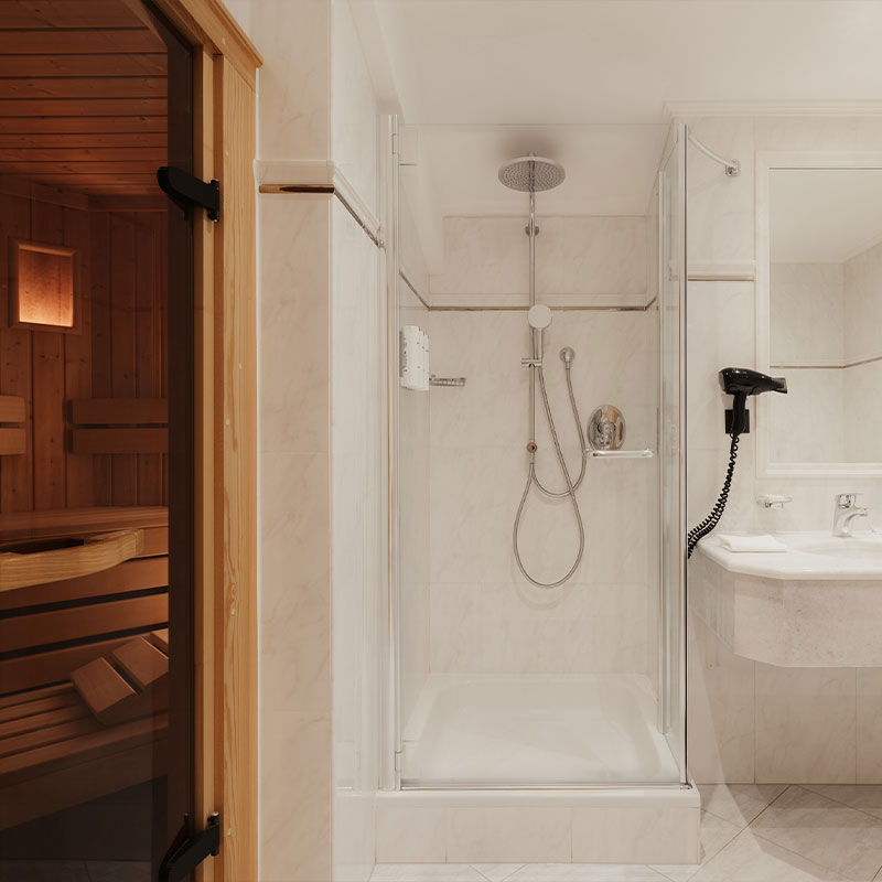 Gardena Deluxe Suite