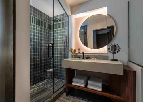 Corner King Room with Balcony