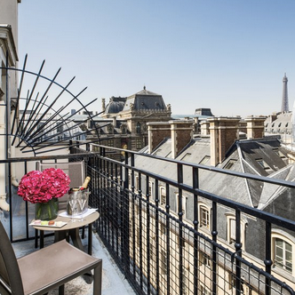 Junior Suite Balcony Eiffel Tower View