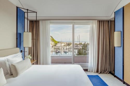Suite with Terrace and Panoramic View