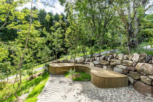 Garden Side Villa with Private Open-Air Bath and  Private Pool with Yufudake View