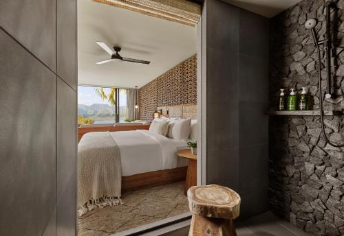 Ocean View King