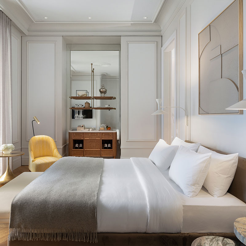 Grand Deluxe Room
