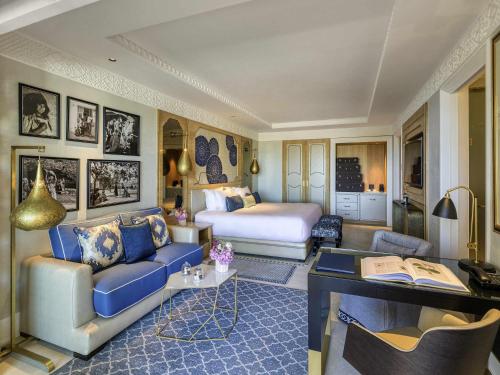 Deluxe King Room with Panoramic View
