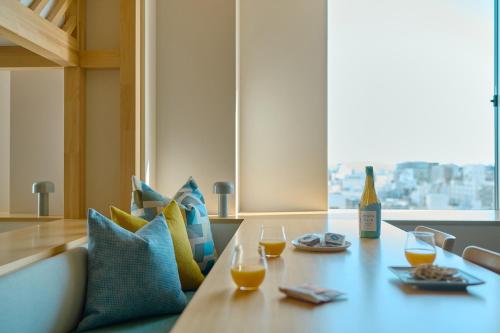 OMO House with Kitchen