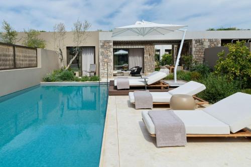 Oasis*II Infinity, 3 Bedroom Villa, Garden view, Garden level