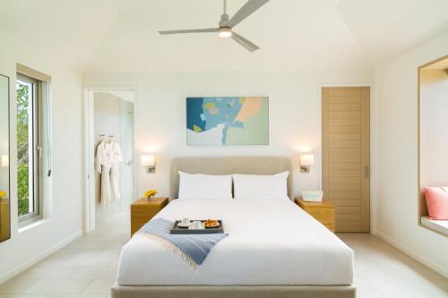 Oceanfront One Bedroom Suite