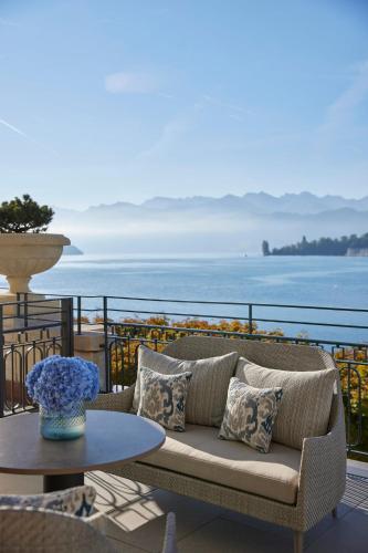 Deluxe Lake View Room with Terrace