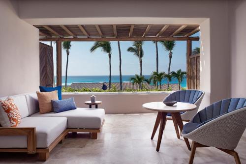 Ocean Casita King