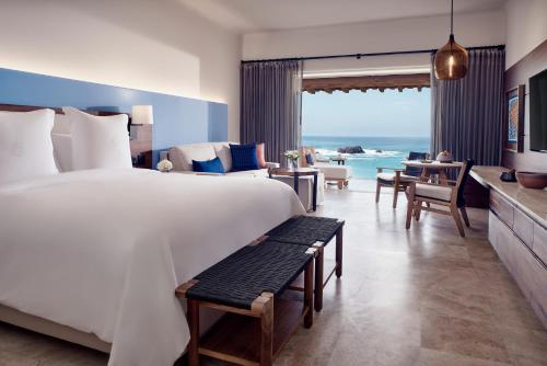 Oceanfront Casita King