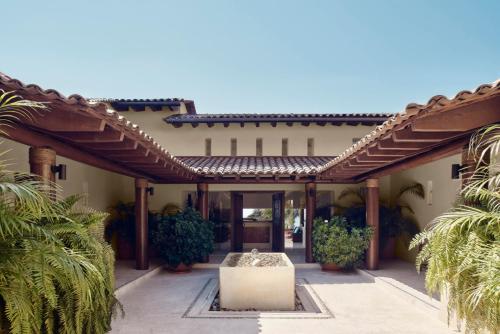 Invierno Ocean-View Villa Five Bedroom