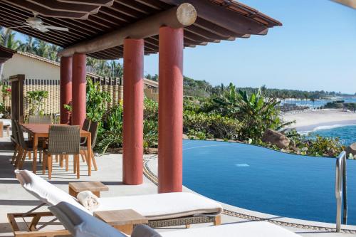 Sol Oceanfront Villa Five Bedroom