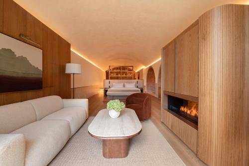 Bruno's Suite