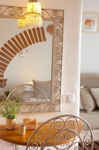 Queen Room with Garden View