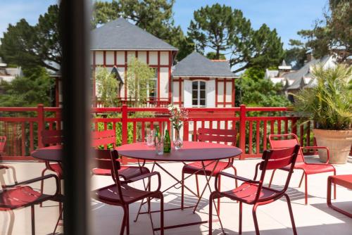 Suite with Terrace