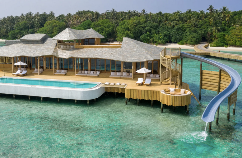 2 Bedroom Sunset Water Reserve w/Slid