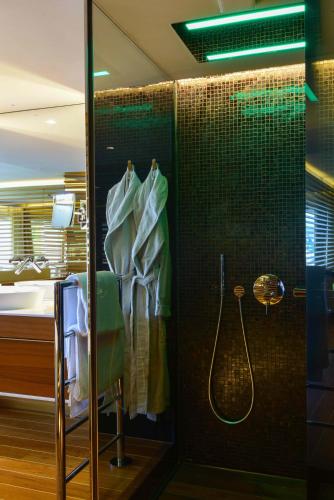 Classic Junior Suite with Balcony