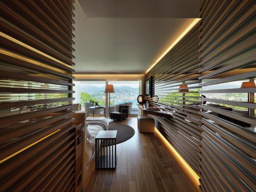 Classic Junior Suite with Balcony
