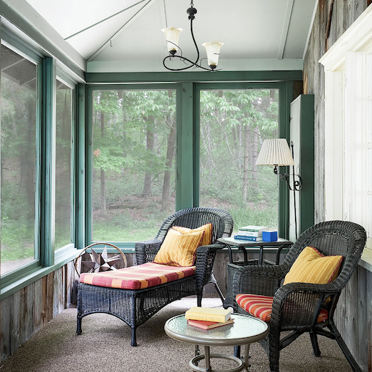 Pine Suite
