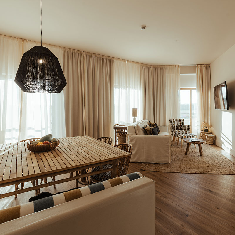 Deluxe Suite