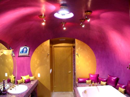 Genie's Bottle Suite