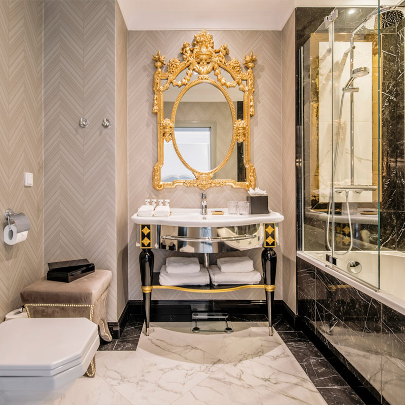 Deluxe Room, King
