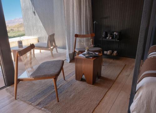 Superior Deluxe Double or Twin Room 
