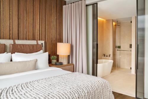 Skyline One Bedroom Terrace Suite