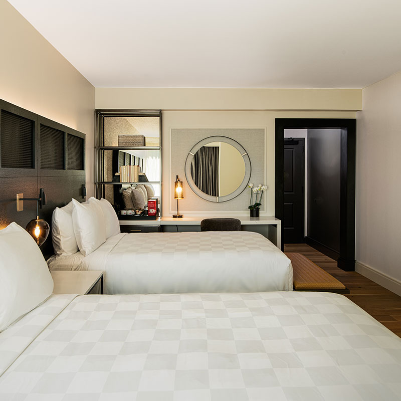 Deluxe Queen Room