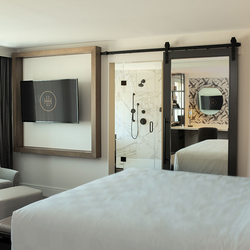 Junior ADA Suite