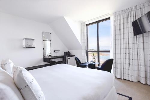 Double room with sea view