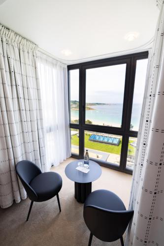 Double room with sea view