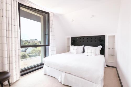 Suite with Sea View
