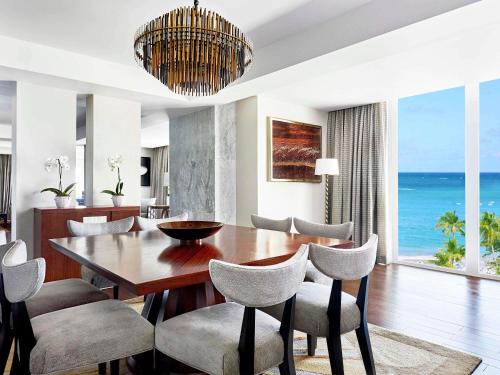 Presidential One-Bedroom King Suite with Ocean View