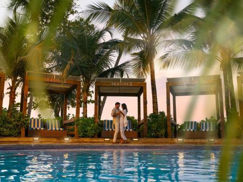 Villa with King Bed and Balcony - Ocean View