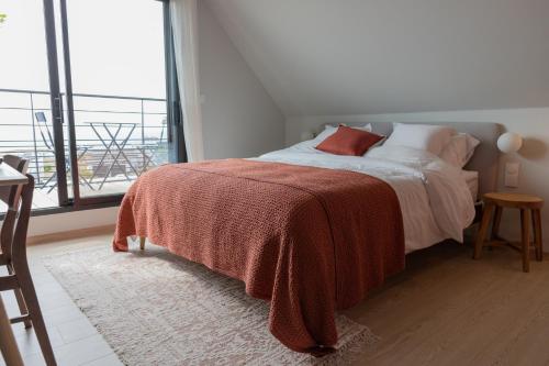 Double Room with Balcony and Sea View