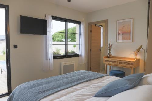 Double Room with Pool View