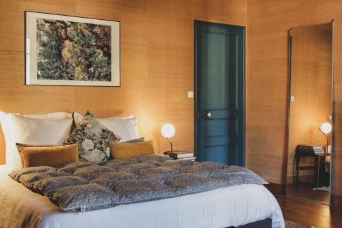 Large Double Room - River view