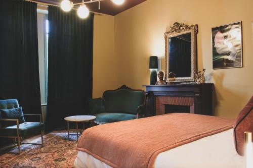 Large Double Room - River view