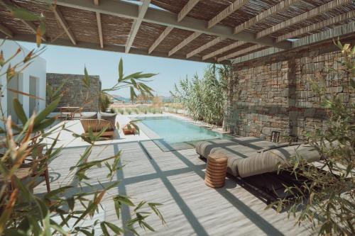 Superior Suite with Private Pool