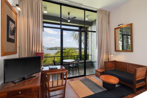 Luxury Panoramic King Room