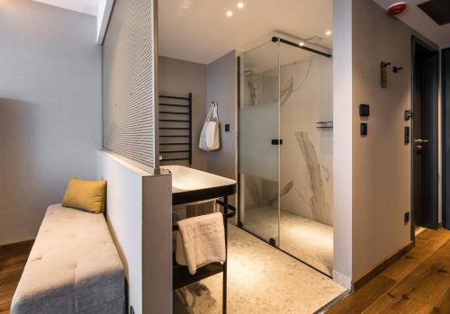 Superior room with courtyard or parking view