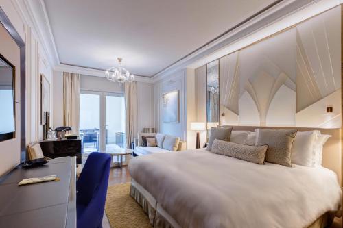Superior Double Room - Patio View