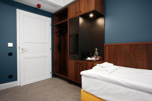 Twin Room - Disability Access