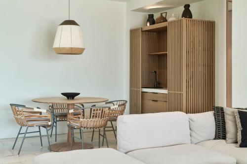 Escape Agora Beachfront Infinity 2-bed Suite