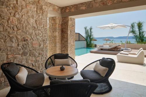 Escape Agora Beachfront Infinity 2-bed Suite