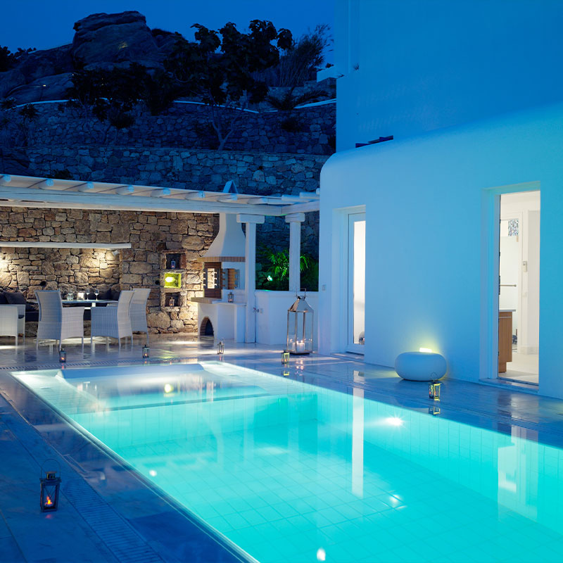 Signature Suite Private Pool