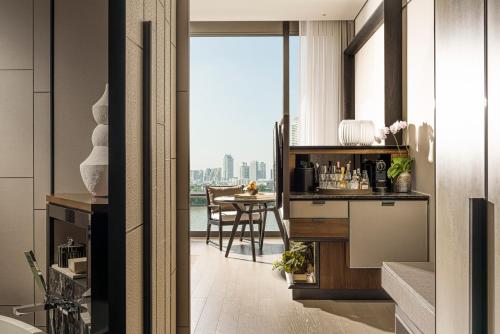Premier River View Room - 2 Twin Beds