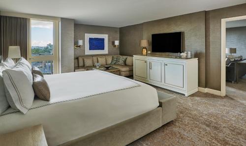 Heritage Suite