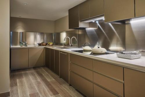 Grand Heritage Suite